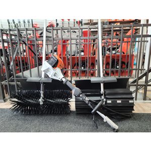 BALAI PELOUSE ET NYLON AVEC MOTEUR 2H=54$